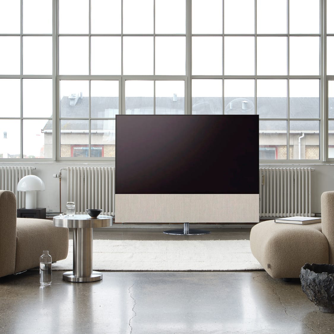 CANVAS Swivel Stand 75"- 85" Silver